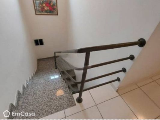 Imóvel na Rua Leoberto Leal, Jardim Santa Mena, Guarulhos - SP - ID-50067