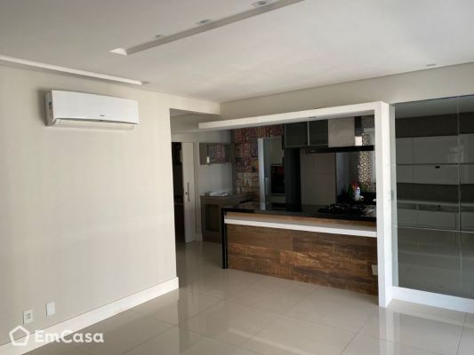 Imóvel na Rua Laurent Martins, Jardim Esplanada, São José dos Campos - SP - ID-32653