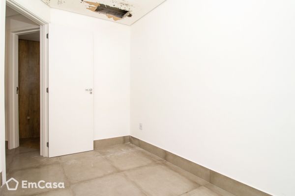 Imóvel na Rua dos Faveiros, Vila Alpina, Santo André - SP - ID-71316