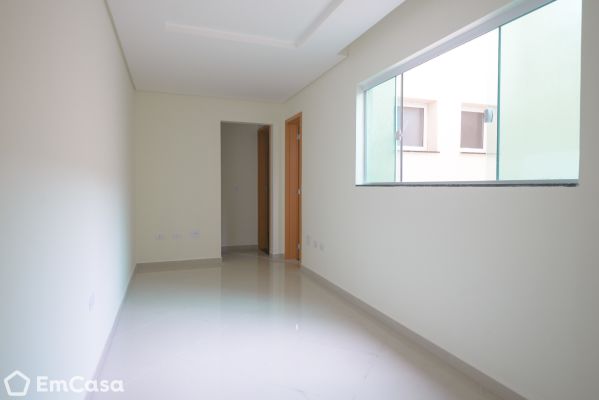 Imóvel na Rua dos Alpes, Vila Curuça, Santo André - SP - ID-40172