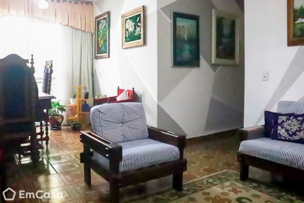 Imóvel na Rua Guarani, Vila Galvão, Guarulhos - SP - ID-37172