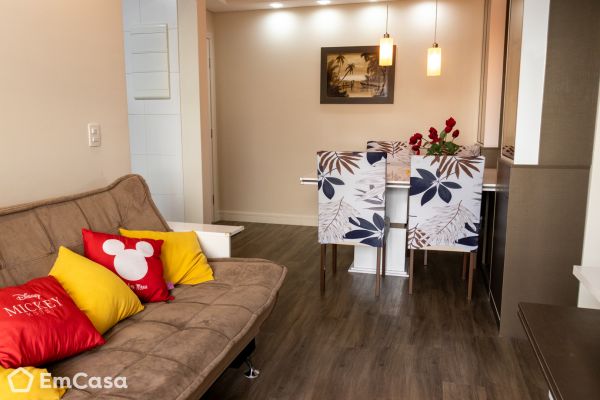 Imóvel na Avenida José Pinto da Cunha, Parque Residencial Flamboyant, São José dos Campos - SP - ID-42023