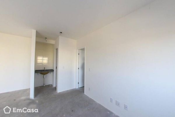 Imóvel na Rua Francisco Pereira, Vila Galvão, Guarulhos - SP - ID-38537