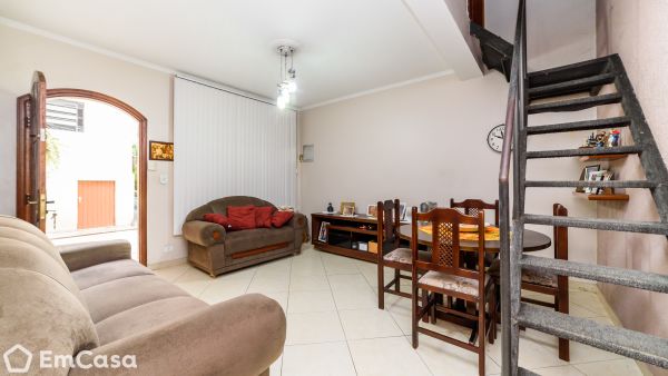 Imóvel na Avenida Água Funda, Taboão, Diadema - SP - ID-58922