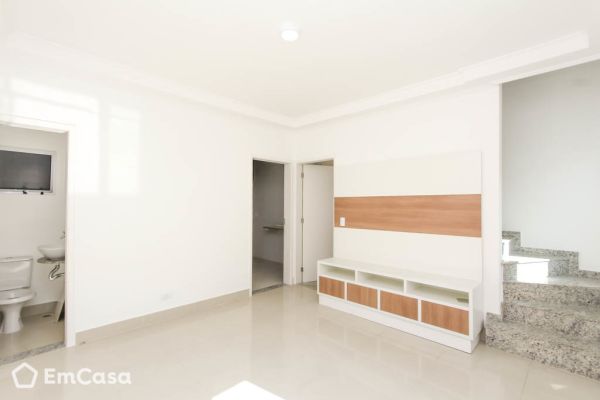 Imóvel na Rua Evangelina, Vila Carrão, São Paulo - SP - ID-27299