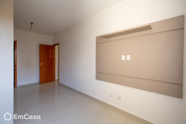 Imóvel na Rua Bárbara Knippelberg Loureiro, Vila Ema, São José dos Campos - SP - ID-25796