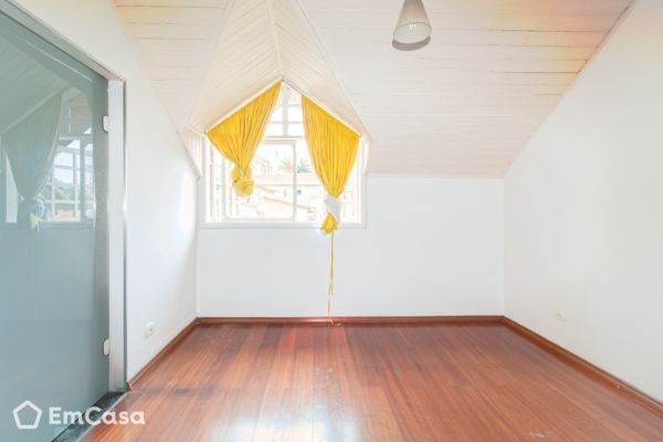 Imóvel na Rua Tocantinia, Vila Rosália, Guarulhos - SP - ID-37712