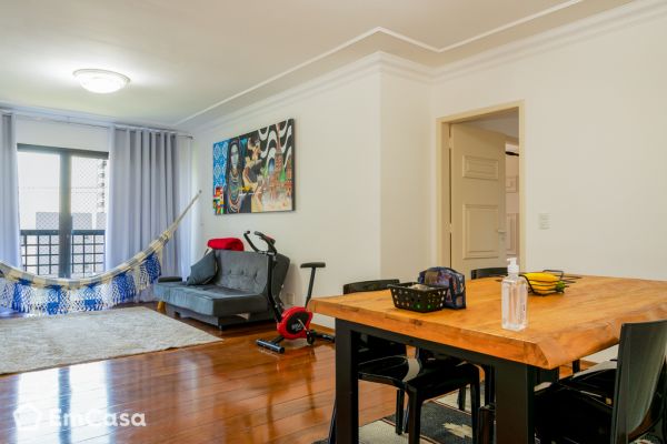 Imóvel na Avenida Doutor Cesário Bastos, Vila Bastos, Santo André - SP - ID-38187
