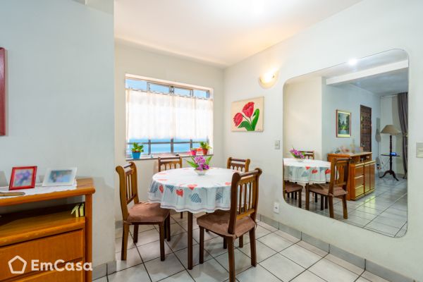 Imóvel na Avenida Jônia, Vila Alexandria, São Paulo - SP - ID-43927