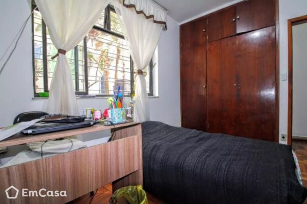 Imóvel na Rua Grão Pará, Santa Efigenia, Belo Horizonte - MG - ID-61442