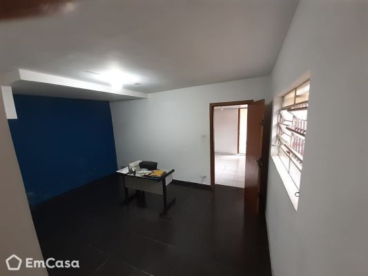 Imóvel na Avenida Leonardo da Vinci, Vila Guarani (Zona Sul), São Paulo - SP - ID-32421