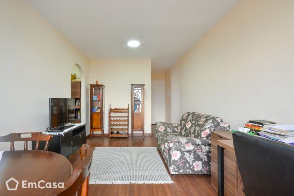 Imóvel na Rua dos Jacintos, Mirandópolis, São Paulo - SP - ID-58877