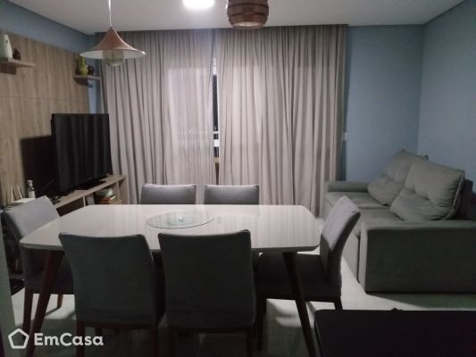 Imóvel na Rua Emílio Marelo, Jardim Das Industrias, São José dos Campos - SP - ID-67664