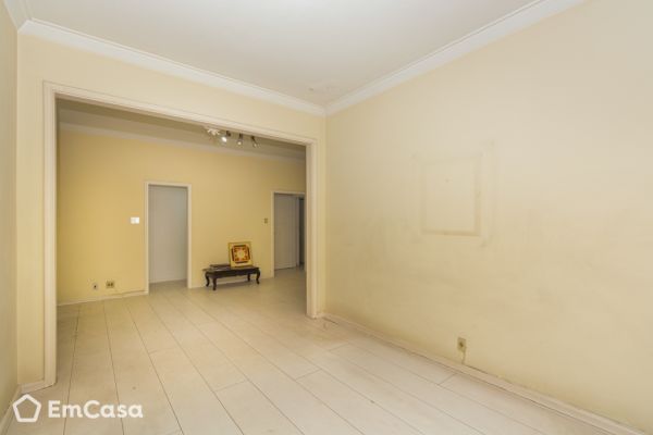 Imóvel na Rua Xavier da Silveira, Copacabana, Rio de Janeiro - RJ - ID-33899