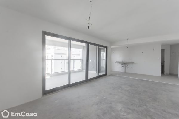 Imóvel na Avenida Nossa Senhora de Fátima, Taquaral, Campinas - SP - ID-56192