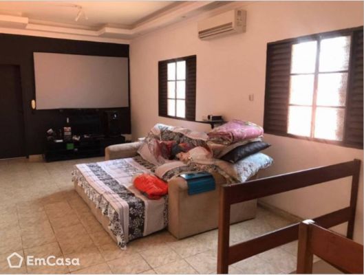 Imóvel na Rua Lázara Menezes de Oliveira, Jardim Portugal, São José dos Campos - SP - ID-39746