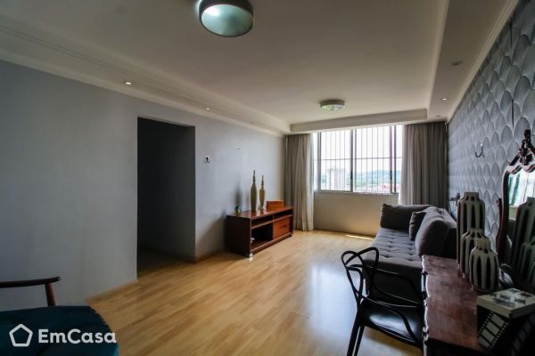 Imóvel na Rua Tavares, Macedo, Guarulhos - SP - ID-38540