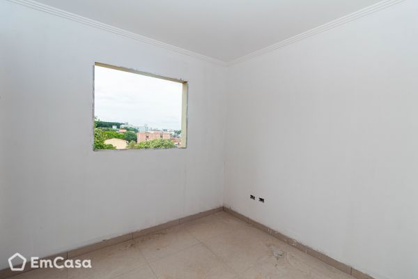 Imóvel na Rua Anhembi, Vila Curuça, Santo André - SP - ID-70538
