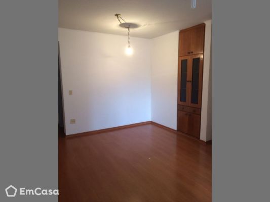 Imóvel na Rua Euclídes Miragaia, Centro, São José dos Campos - SP - ID-41754