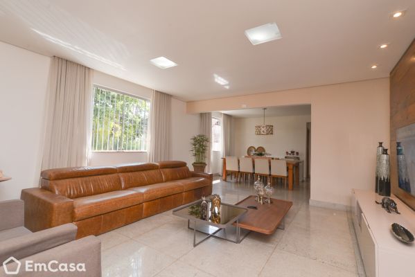 Imóvel na Rua Paulo Afonso, Santo Antônio, Belo Horizonte - MG - ID-57662