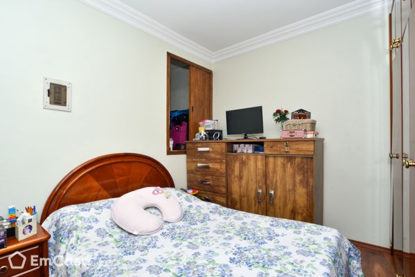 Imóvel na Avenida Hermilo Alves, Vila Ré, São Paulo - SP - ID-49409