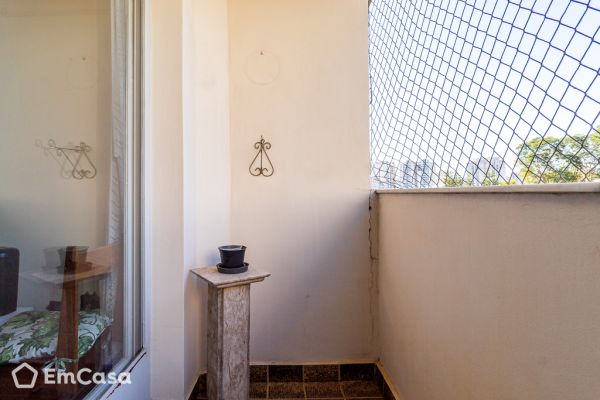 Imóvel na Rua Nossa Senhora de Lourdes, Vila Galvão, Guarulhos - SP - ID-63545