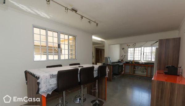 Imóvel na Avenida Jônia, Vila Alexandria, São Paulo - SP - ID-24765