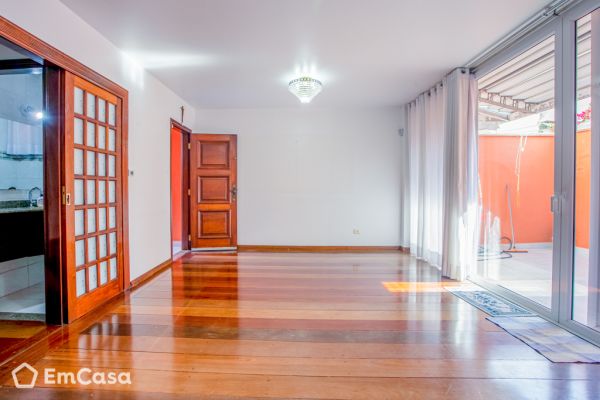 Imóvel na Rua Branco de Araújo, Chácara Santo Antônio (Zona Sul), São Paulo - SP - ID-31796
