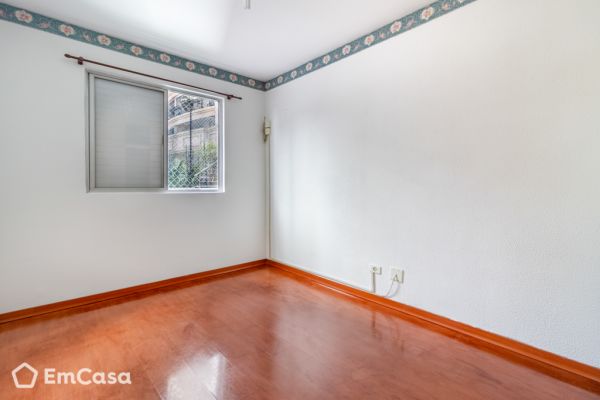 Imóvel na Rua Joel Jorge de Melo, Vila Mariana, São Paulo - SP - ID-23861