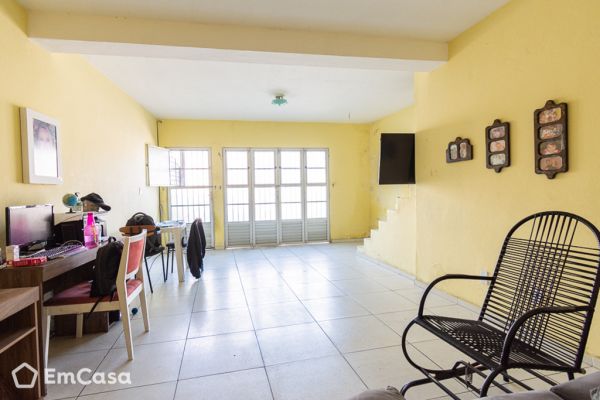 Imóvel na Praça Guimarães Passos, Poço, Maceió - AL - ID-64545