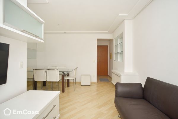 Imóvel na Rua Fernandes Pinheiro, Vila Azevedo, São Paulo - SP - ID-65048