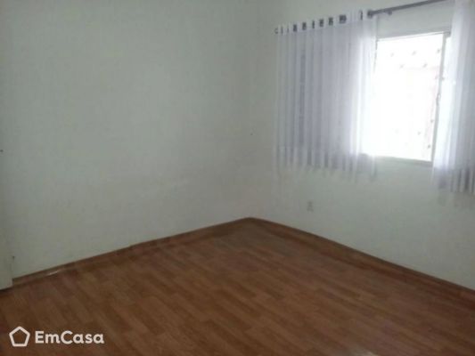 Imóvel na Rua Raposo Taváres, Jardim Garcia, Campinas - SP - ID-54218