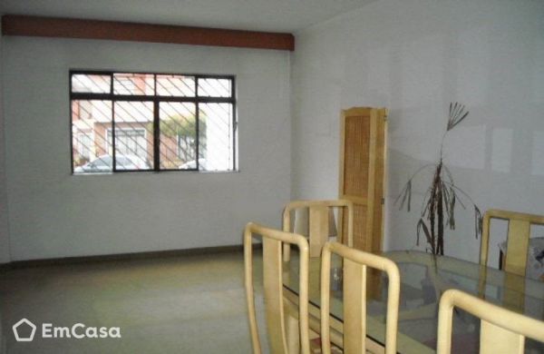 Imóvel na Avenida Senador Casemiro da Rocha, Mirandópolis, São Paulo - SP - ID-24670