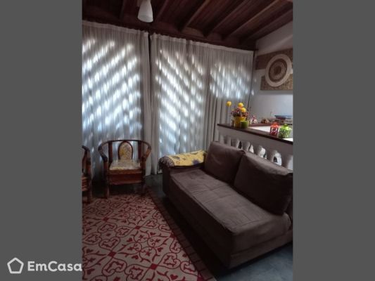 Imóvel na Rua Leoberto Leal, Jardim Santa Mena, Guarulhos - SP - ID-46079