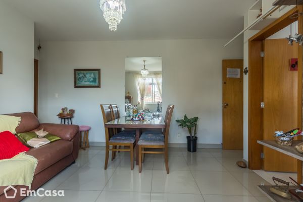 Imóvel na Rua Abrolhos, Santa efigenia, Belo Horizonte - MG - ID-52206