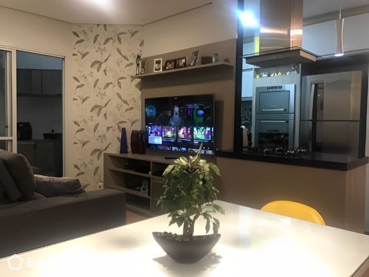 Imóvel na Avenida Carlos Ferreira Endres, Vila Endres, Guarulhos - SP - ID-63685