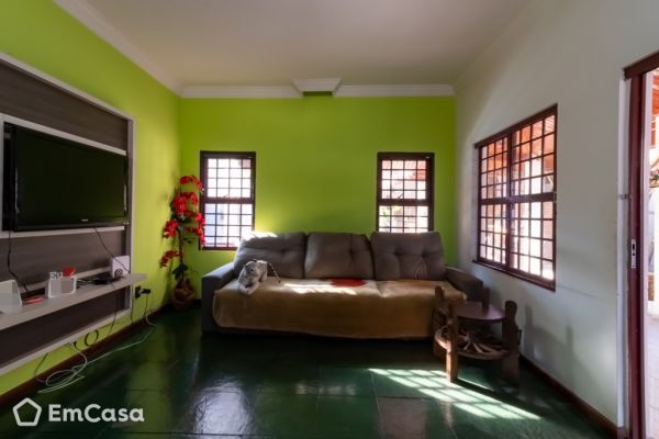Imóvel na Avenida Doutor João Baptista Soares de Queiroz Júnior, Jardim das Indústrias, São José dos Campos - SP - ID-48405