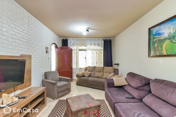 Imóvel na Avenida Brasil, Monte Castelo, São José dos Campos - SP - ID-53657