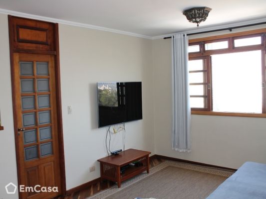 Imóvel na Rua Teopompo de Vasconcelos, Vila Adyana, São José dos Campos - SP - ID-29719