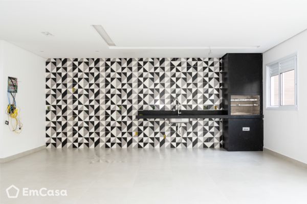Imóvel na Avenida Doze de Outubro, Vila Santa Teresa, Santo André - SP - ID-31143