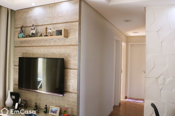Imóvel na Avenida Jorge Zarur, Vila Ema, São José dos Campos - SP - ID-23735