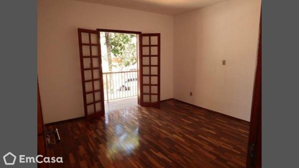 Imóvel na Rua Irmã Maria Demétria Kfuri, Jardim Esplanada, São José dos Campos - SP - ID-36090