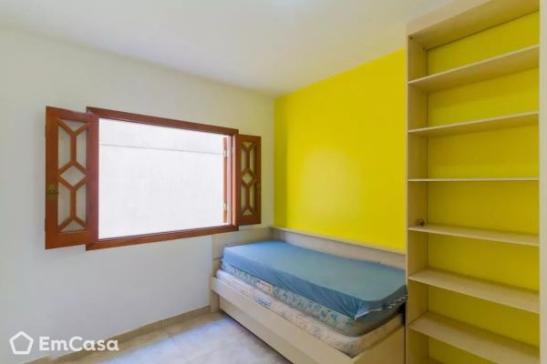 Imóvel na Avenida Benjamin Harris Hunicutt, Portal dos Gramados, Guarulhos - SP - ID-62549