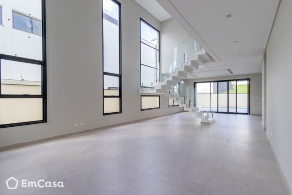 Imóvel na Rua Siparuna, Urbanova, São José dos Campos - SP - ID-53658