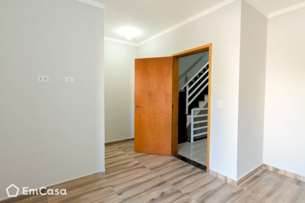 Imóvel na Rua Anhaia, Vila Curuça, Santo André - SP - ID-70080