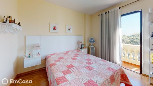 Imóvel na Rua Caviana, Vila Guarani, São Paulo - SP - ID-25746