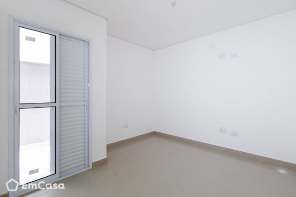 Imóvel na Rua Anhanguera, Vila Curuça, Santo André - SP - ID-54763