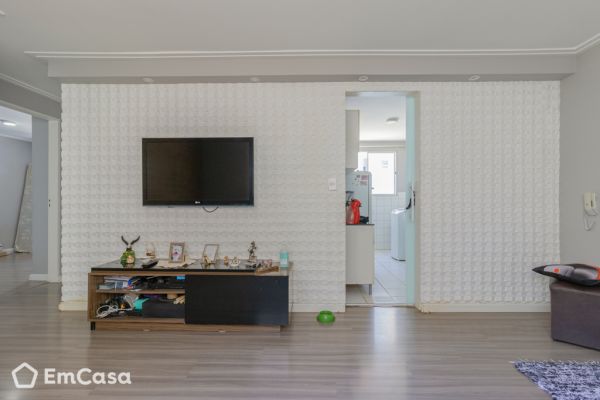 Imóvel na Rua Pedro Tursi, Jardim Satélite, São José dos Campos - SP - ID-33055