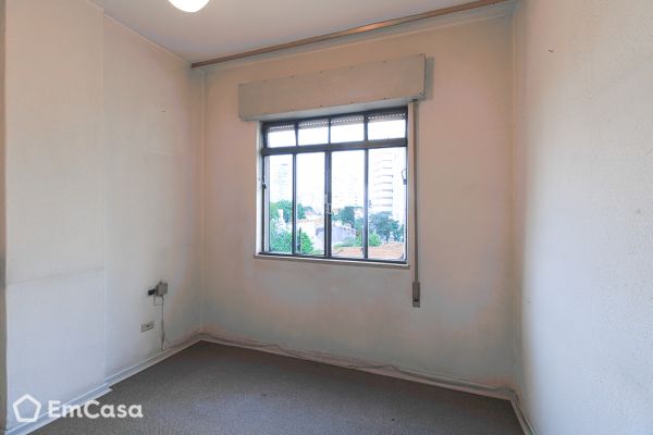 Imóvel na Rua dos Heliotrópios, Mirandópolis, São Paulo - SP - ID-69159