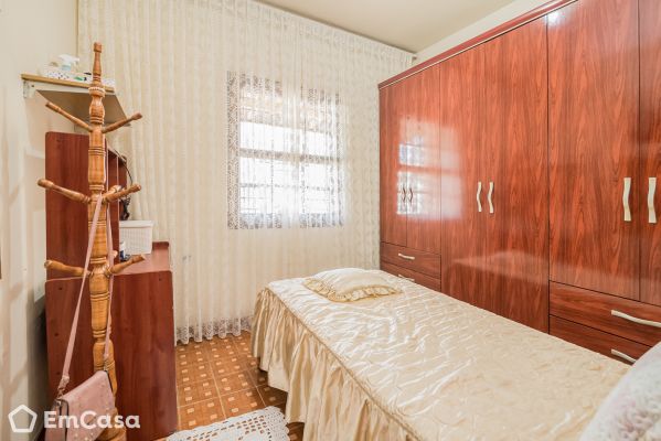 Imóvel na Rua Amador Bueno, Vila Dirce, Mauá - SP - ID-60884